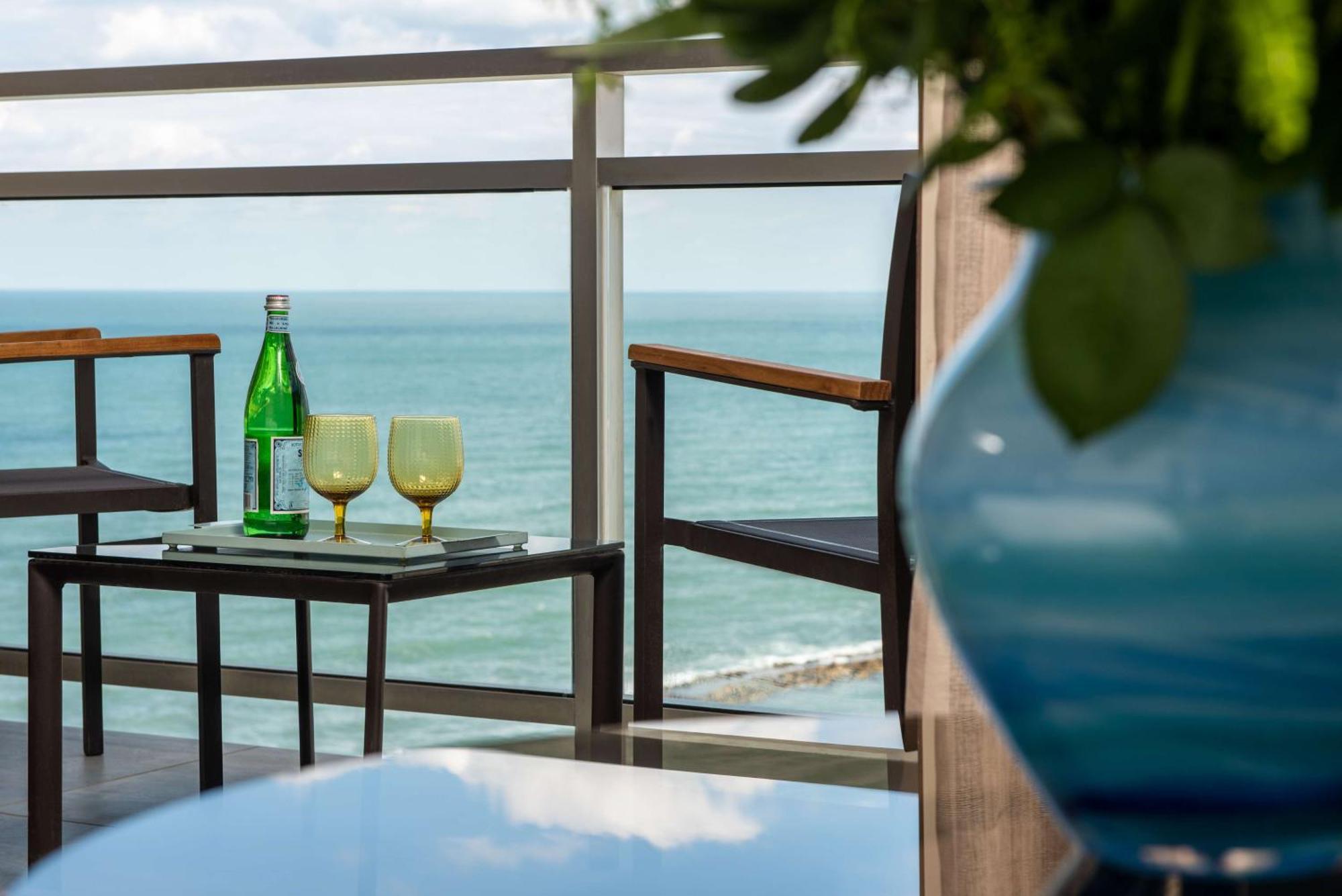 The Vista At Hilton Tel Aviv Hotel Exterior photo